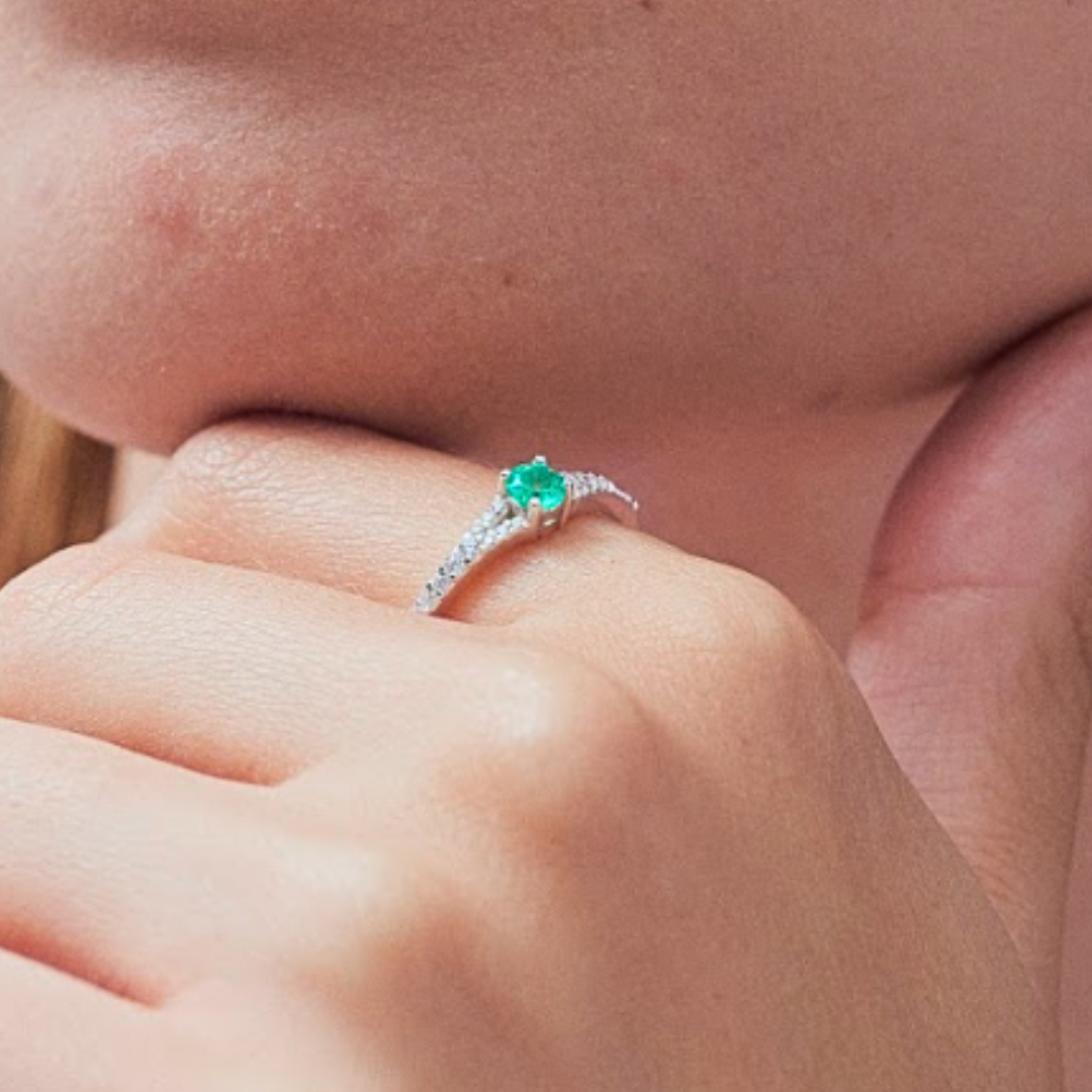 ELYSIUM en Plata + Esmeralda