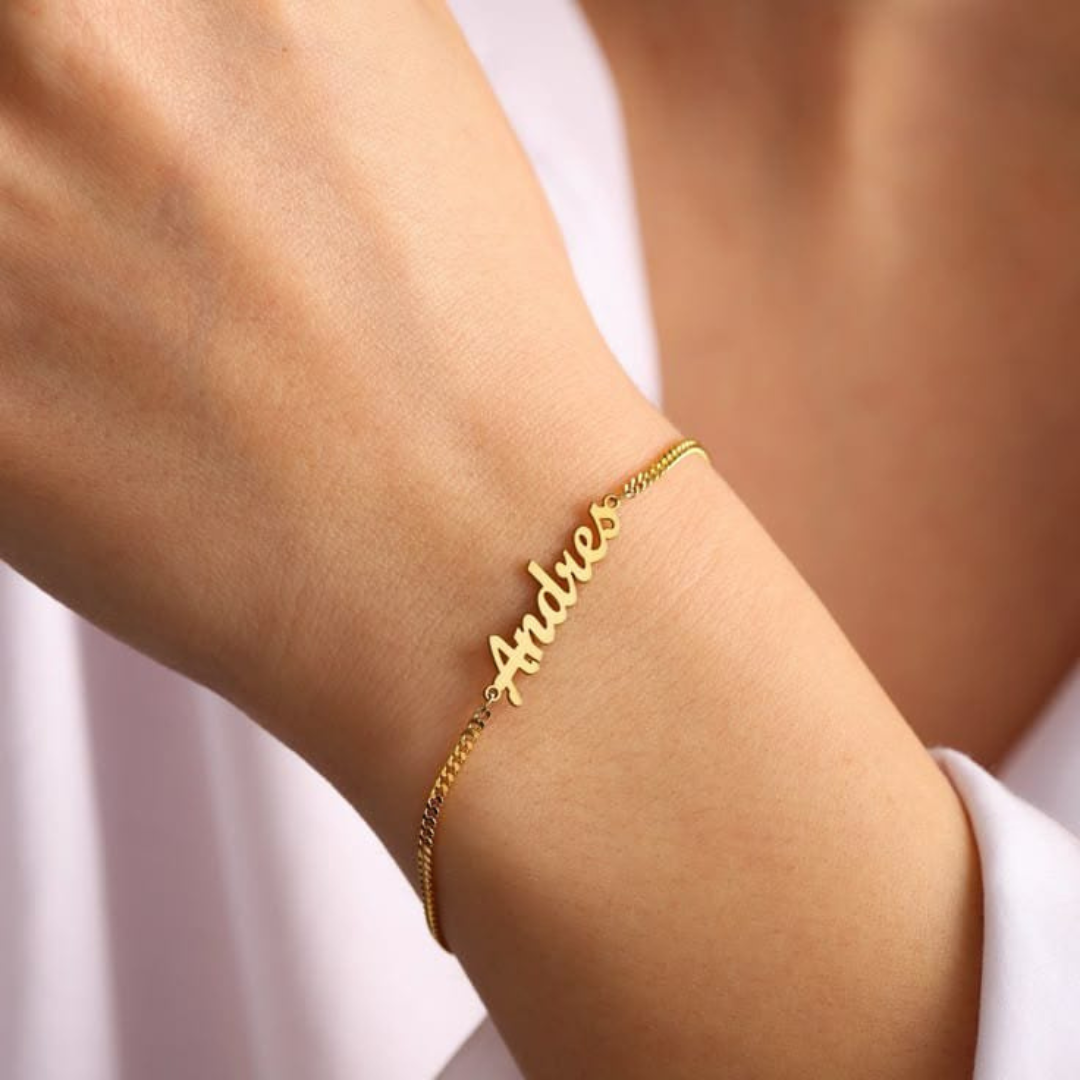 Pulsera con Nombre Oro 18k