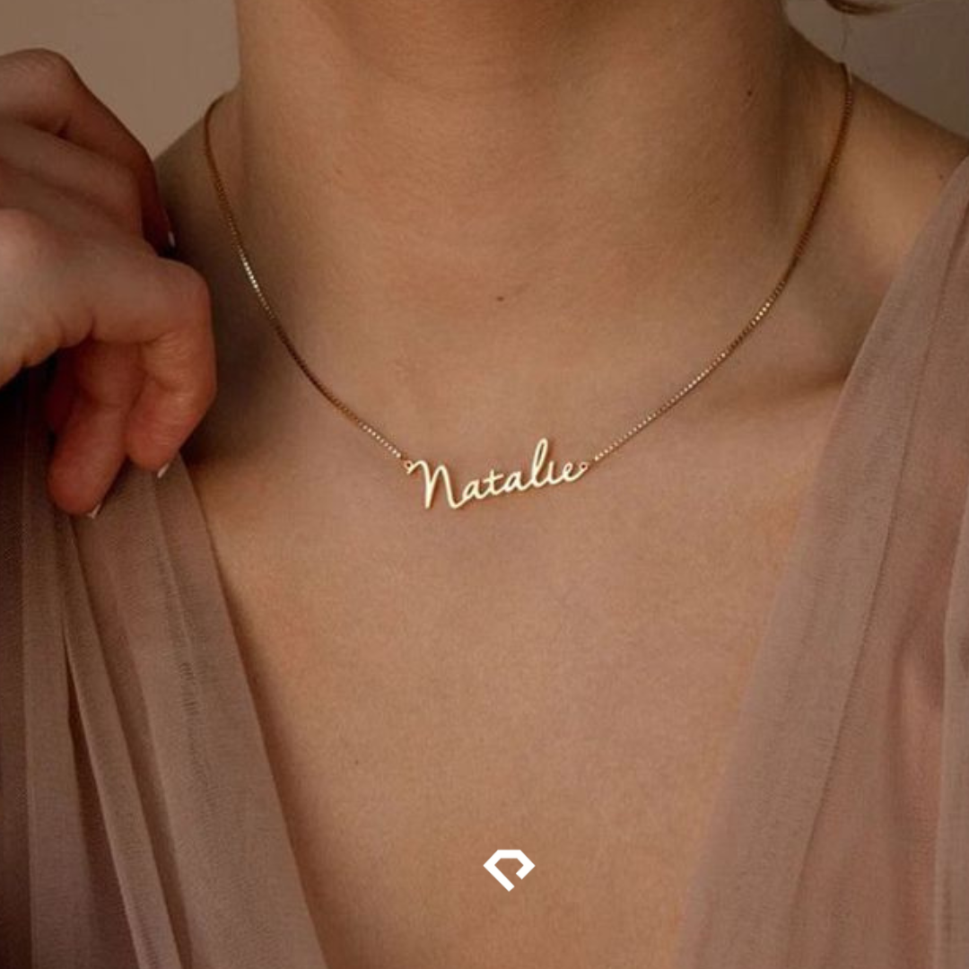 Dije con Nombre Oro 18k