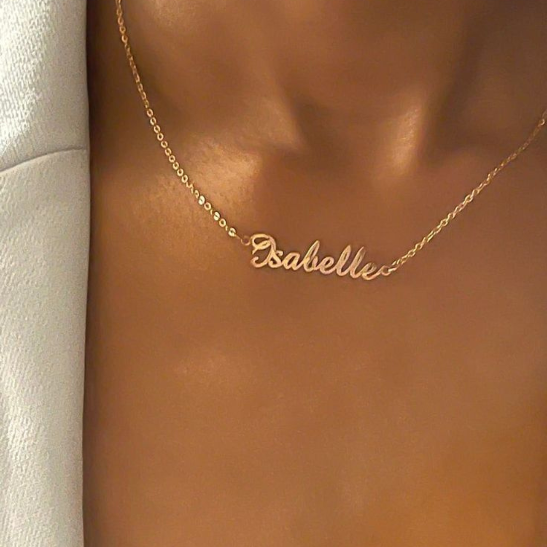 Dije con Nombre Oro 18k