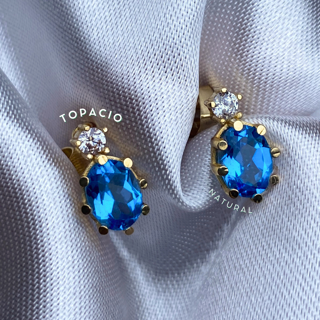 Aretes en Oro con topacios